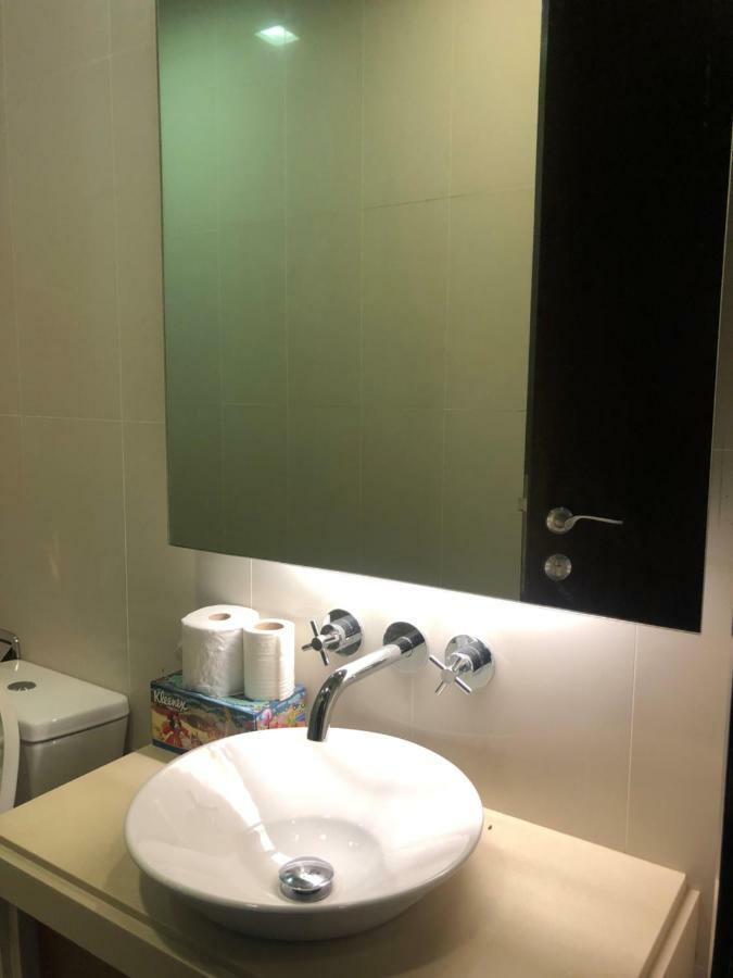 The Suites At Waterside Straits Quay By Plush Bagan Jermal Pokoj fotografie